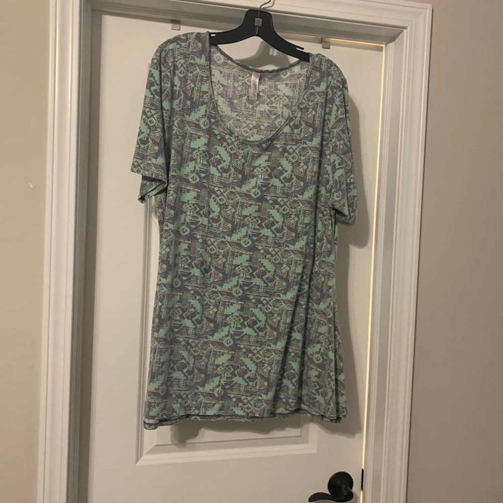 LuLaRoe Aqua and Gray Graphic Tunic